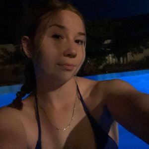 Meet your Posher, Ciara